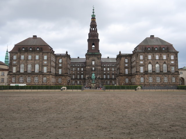 Christiansborg Slot in K&oslash;benhavn (30. Mai)