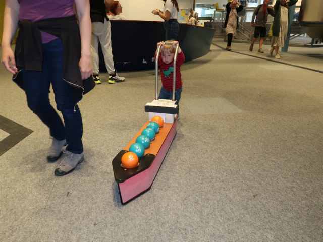 Sabine und Nils im Experimentarium in Hellerup (31. Mai)