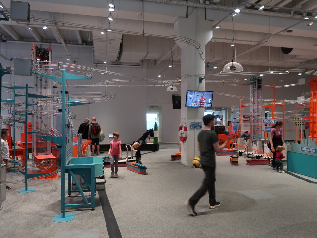 Sabine und Nils im Experimentarium in Hellerup (31. Mai)