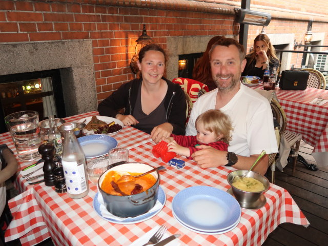 Sabine, Nils und ich im Frk. Barners K&aelig;lder in K&oslash;benhavn (1. Juni)