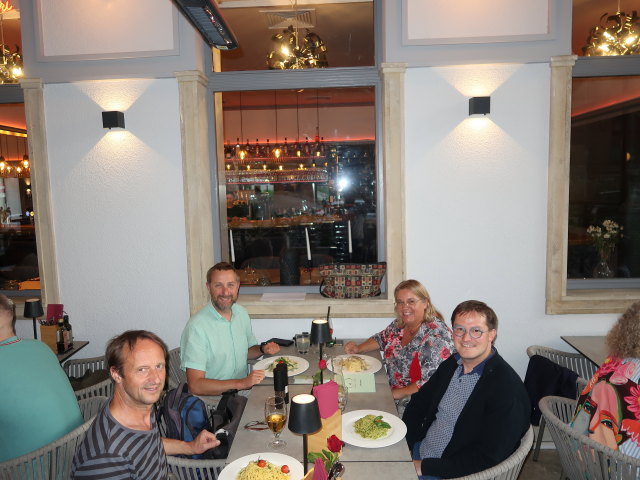 J&ouml;rg, ich, Doris und Jakob im Pasta e Basta