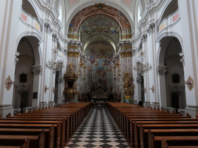 Pfarrkirche Mariae Himmelfahrt in Spital am Pyhrn, 640 m (8. Juni)