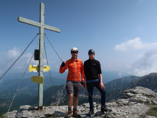 Ich und Tim am Schrocken, 2.281 m (9. Juni)