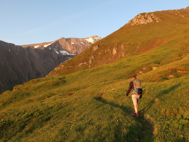 Christian am Gleiwitzer H&ouml;henweg zwischen Gleiwitzer H&uuml;tte und Ochsenkar (22. Juni)