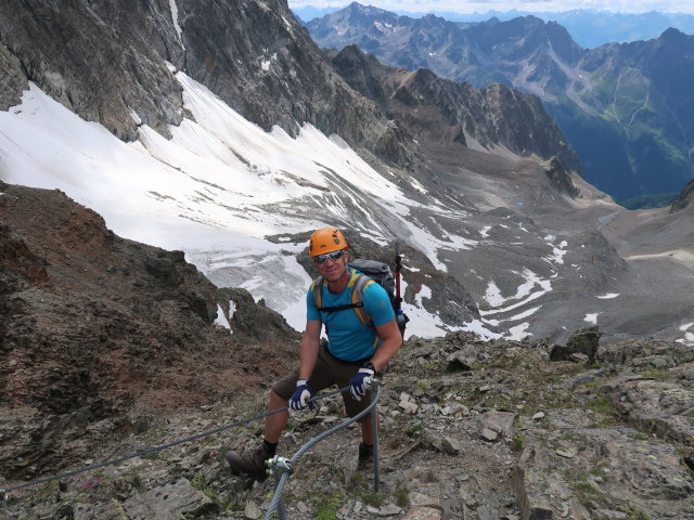 Aaron zwischen Aperem Madatschjoch und Kaunergrath&uuml;tte (28. Juni)