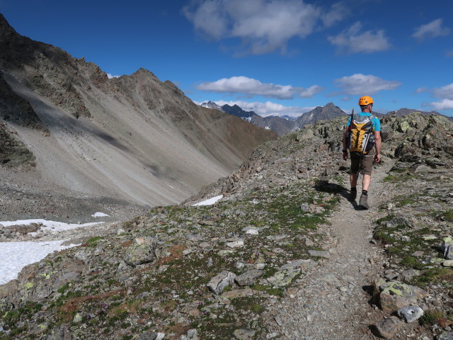 Aaron zwischen Aperem Madatschjoch und Kaunergrath&uuml;tte (28. Juni)