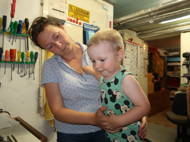 Sabine und Nils im Haus meiner Eltern