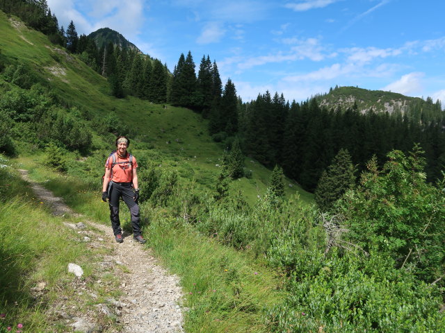 Carmen zwischen K&uuml;ngsmais&auml;&szlig; und Alpilakopf