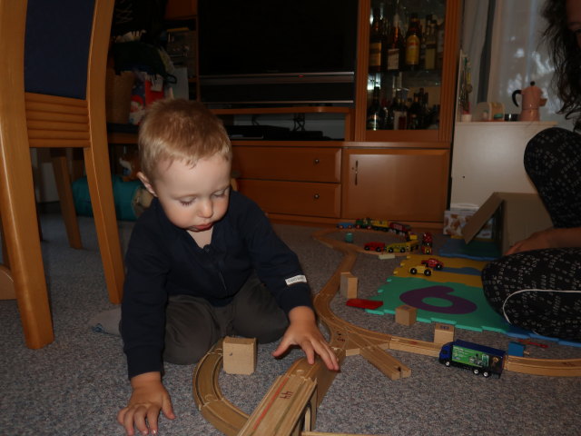 Nils und Sabine in unserer Wohnung