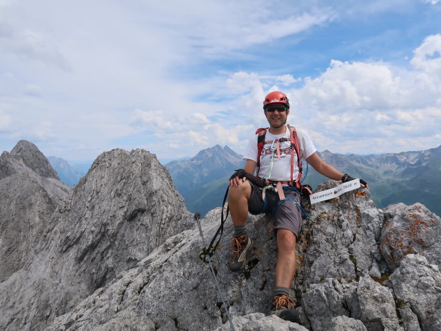 Arlberger Klettersteig: Ich auf der Knoppenjochspitze, 2.680 m (19. Juli)