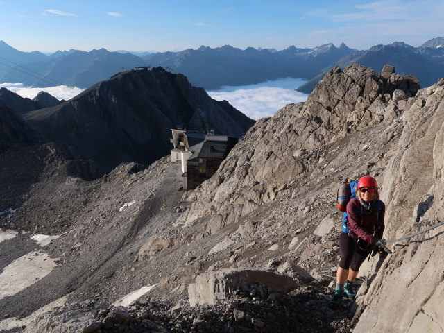 Angela zwischen Mittelstation der Vallugabahn und Stuttgarter H&uuml;tte (20. Juli)