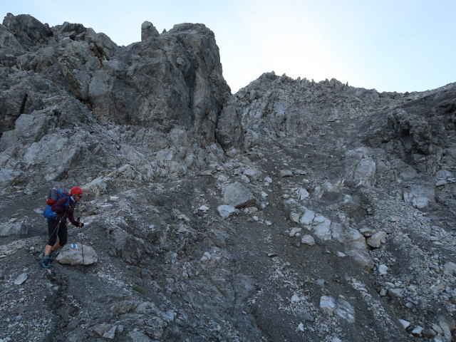 Angela zwischen Mittelstation der Vallugabahn und Stuttgarter H&uuml;tte (20. Juli)