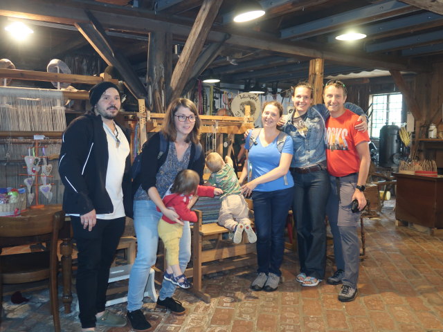 Manuel, Hannelore, Ella, Nils, Sabine, Ursa und ich im lebendigen Museum