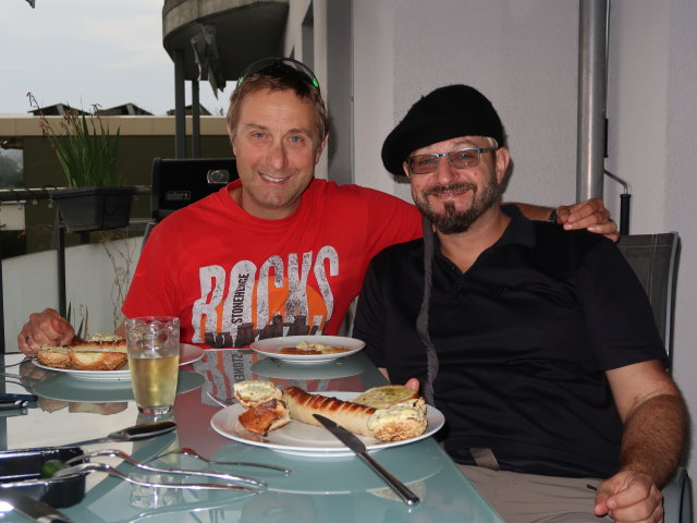 Ich und Markus in der K&uuml;rbergstra&szlig;e in Z&uuml;rich (26. Juli)