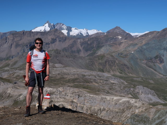 Ronald am Klagenfurter Jubil&auml;umsweg zwischen Wei&szlig;enbachscharte und Hinterem Modereck (8. Aug.)