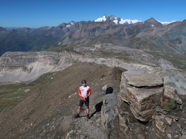 Ronald am Klagenfurter Jubil&auml;umsweg zwischen Wei&szlig;enbachscharte und Hinterem Modereck (8. Aug.)