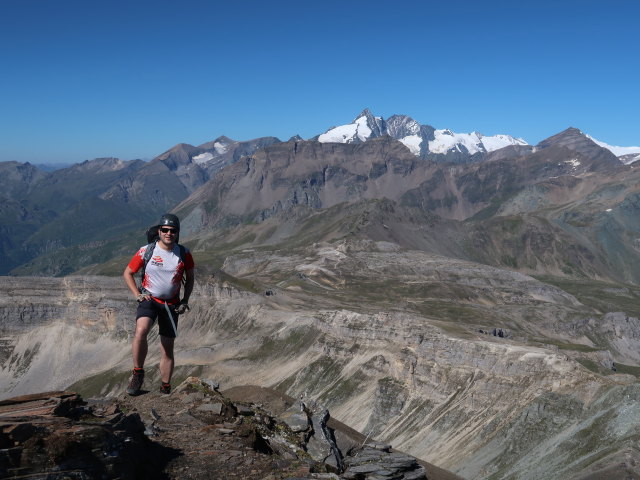 Ronald am Klagenfurter Jubil&auml;umsweg zwischen Wei&szlig;enbachscharte und Hinterem Modereck (8. Aug.)