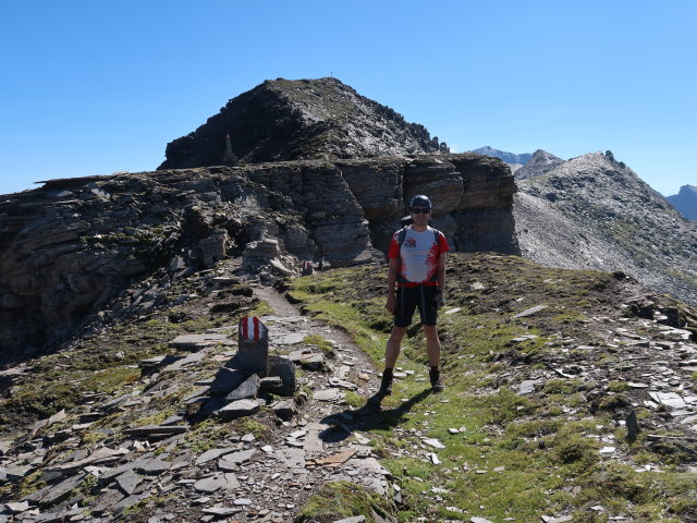 Ronald am Klagenfurter Jubil&auml;umsweg zwischen Wei&szlig;enbachscharte und Hinterem Modereck (8. Aug.)