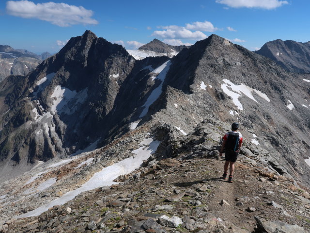 Ronald am Klagenfurter Jubil&auml;umsweg zwischen Hocharn und N&ouml;rdlicher Goldzechscharte (8. Aug.)