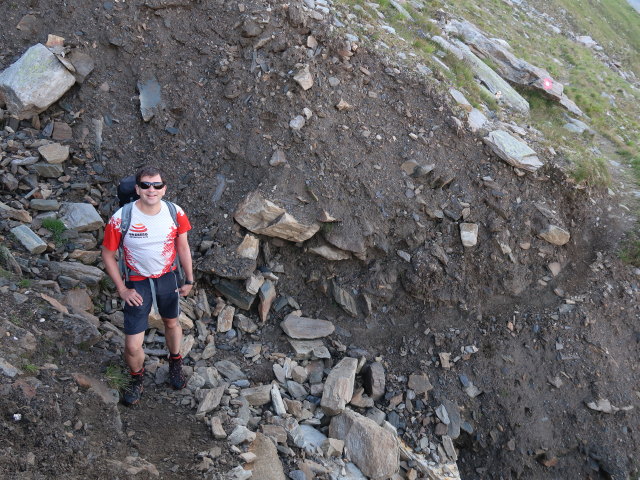 Ronald am Duisburg-Hannover-Weg zwischen Duisburger H&uuml;tte und Feldseescharte (10. Aug.)