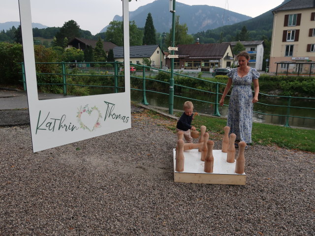 Nils und Sabine beim Musikpavillon Payerbach