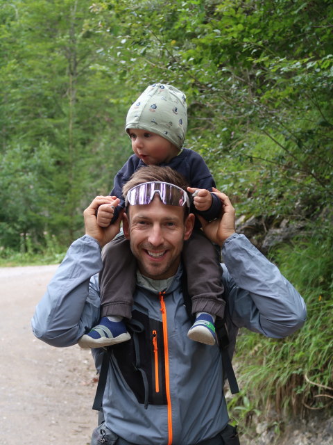 Nils und Christoph im Kaisertal zwischen B&ouml;denalmbach und Schwarzem Bachl (23. Aug.)