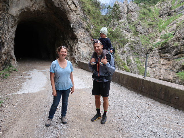 Sabine, Christoph und Nils im Kaisertal zwischen Trockenem Bachl und Klaush&uuml;tte (23. Aug.)