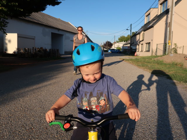 Sabine und Nils in der Alten Stra&szlig;e