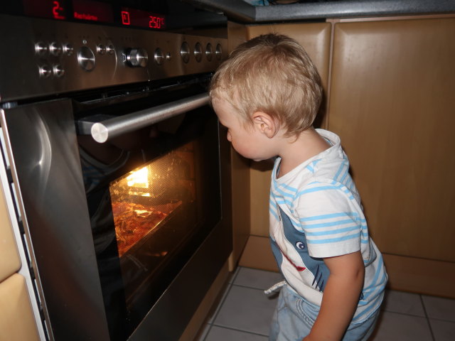 Nils in unserer Wohnung