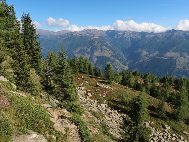 zwischen Ebeneck und Marterle