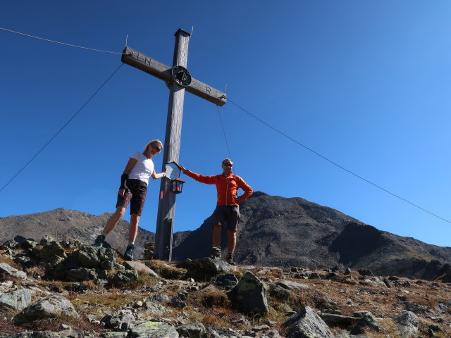 Evelyn und ich im Lehnerjoch, 2.510 m (20. Sep.)
