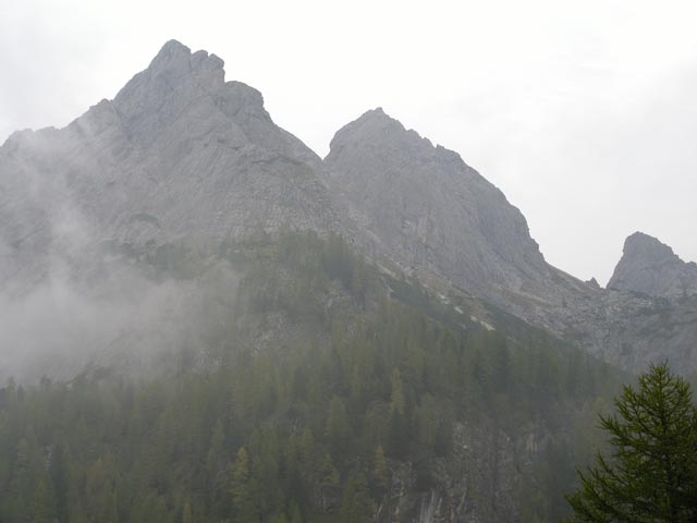 Große Gamswiesenspitze, Kleine Gamswiesenspitze und Törlkopf vom Kerschbaumertal aus (1. Okt. 2006)