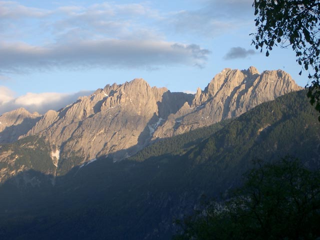 Lienzer Dolomiten von Thurn aus (13. Juli 2004)