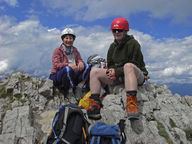 Brigitte und Daniela am Vorgipfel der Kleinen Gamswiesenspitze (10. Juli 2008)