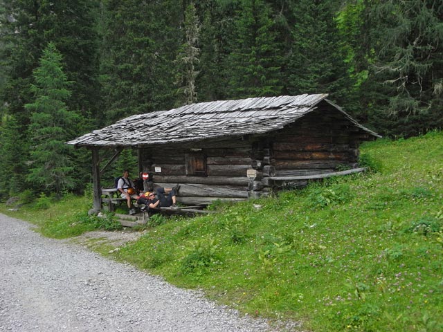 Erich und Christian bei der Insteinhütte, 1.681 m (10. Juli 2008)