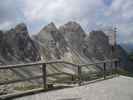 Kleine Gamswiesenspitze, Große Gamswiesenspitze, Bloßkofel und Rauchbichl von der Karlsbader Hütte aus (25. Juni 2006)