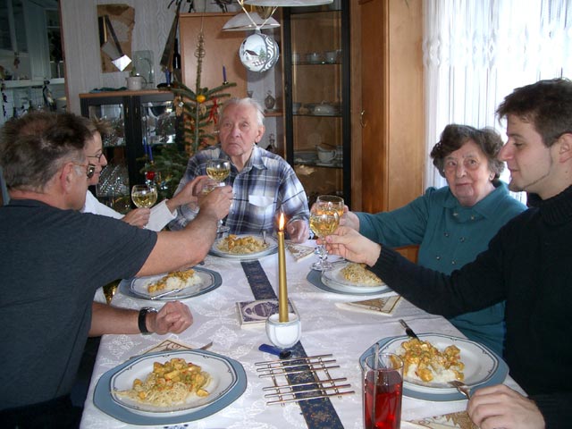 Papa, Mama, Opa, Oma und Markus