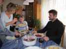 Mama, Oma und Markus im Haus meiner Eltern (26. Dez.)